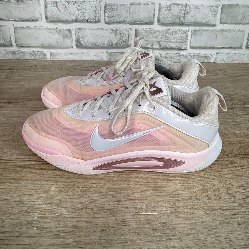 Nike Cosmic Unity 3 Basketball Shoes Pink White Girls Size 7Y